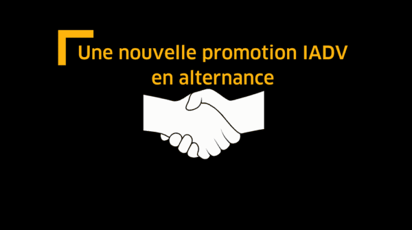 Une nouvelle promotion IADV en alternance en texte avec deux mains qui se serrent